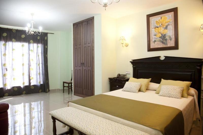 Hotel Rural Villa De Cañamero