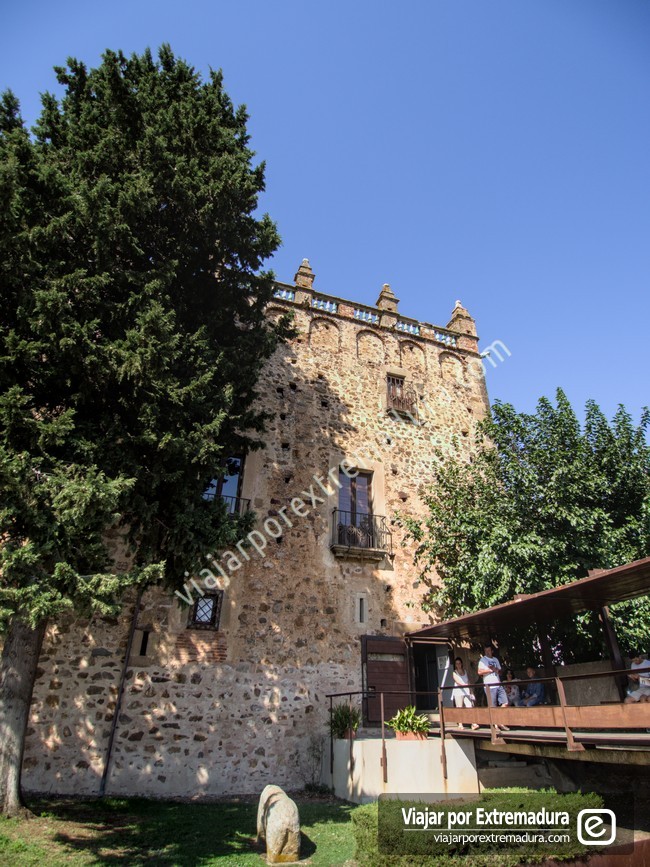 Palacio de las Veletas acceso a la Casa de los Caballos