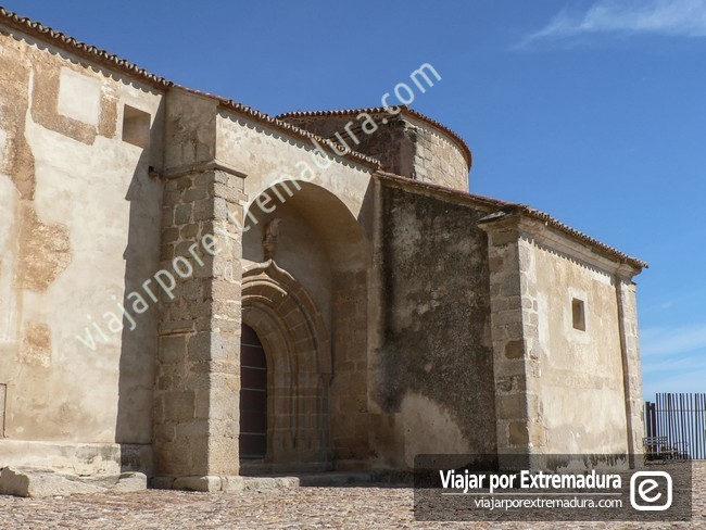 Iglesia de Santiago, Medellín