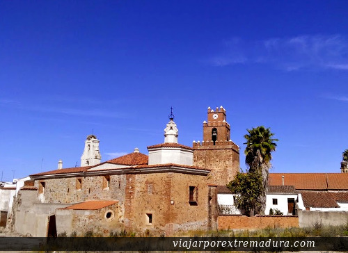 Torre de la Iglesia de San Pedro en Aceuchal