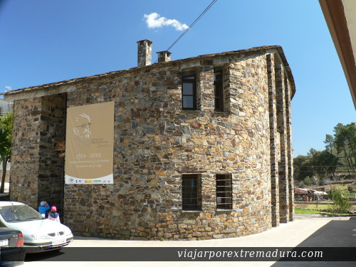 Viajar por Las Hurdes. Caminomorisco