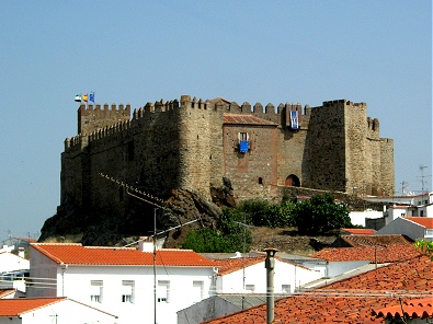 Castillo de Segura de León. Viajar por Extremadura