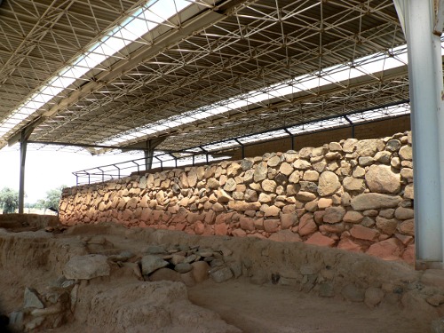 Yacimiento de Cancho Roano. Viajar por Extremadura