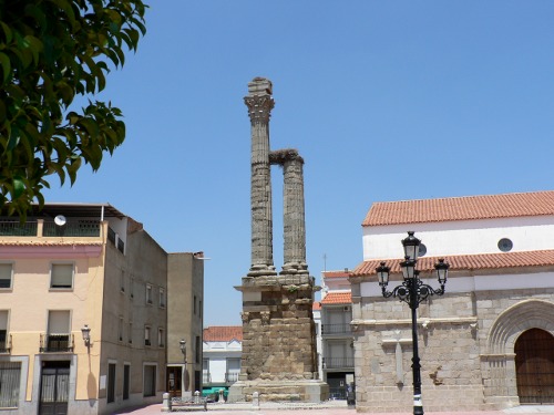 Dístylo Zalamea de la Serena. Viajar por Extremadura