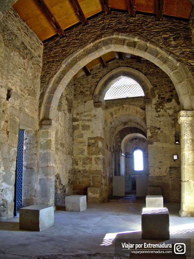 Basílica de Santa Lucía del Trampal. Extremadura