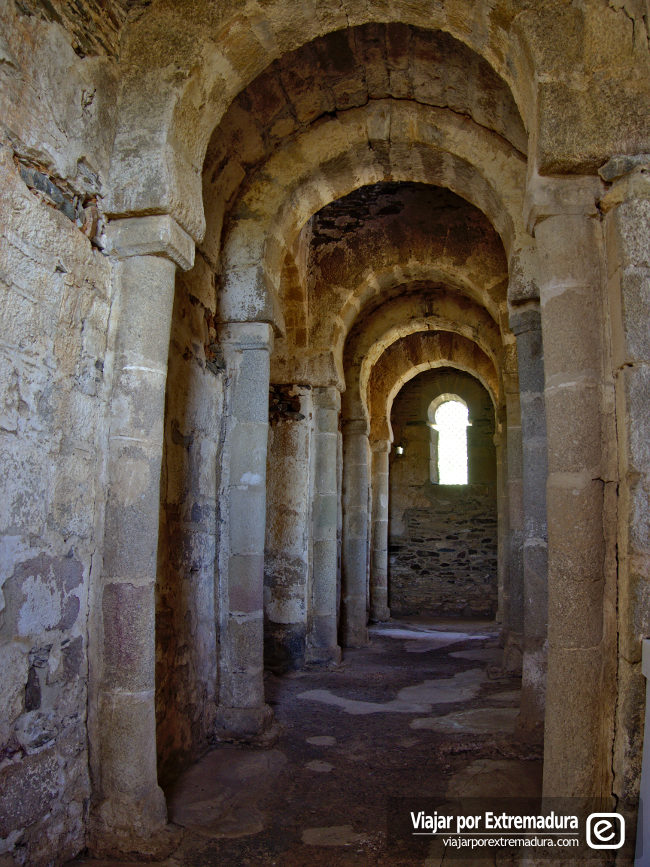 Basílica de Santa Lucía del Trampal. Extremadura