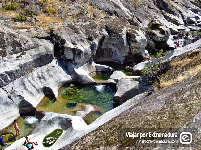 Garganta de los Infiernos - Los Pilones piscinas naturales