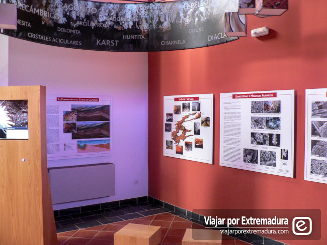 Centro de Interpretación Cueva de Castañar de Ibor