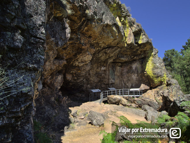 Cueva de la Chiquita - Pinturas rupestres