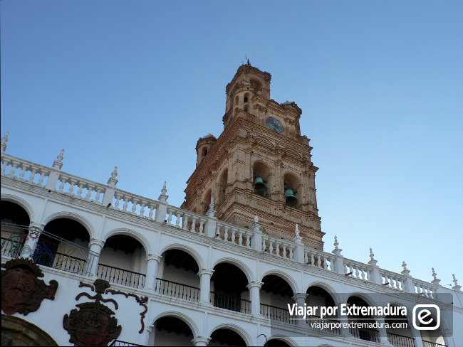 Torre de la Iglesia de Nuestra Señora de la Granada