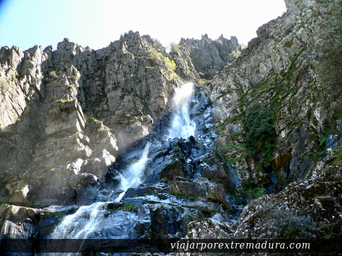 Ruta del Chorro de la Meancera