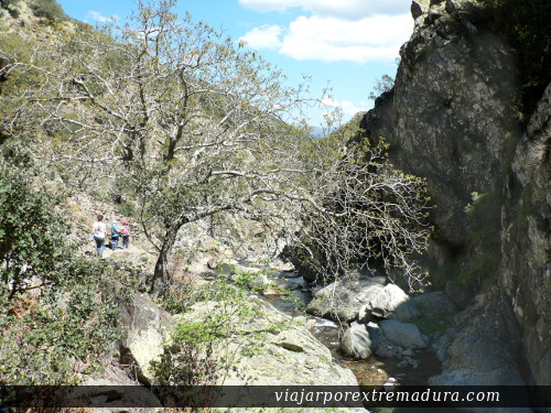 Ruta del Chorro de la Meancera