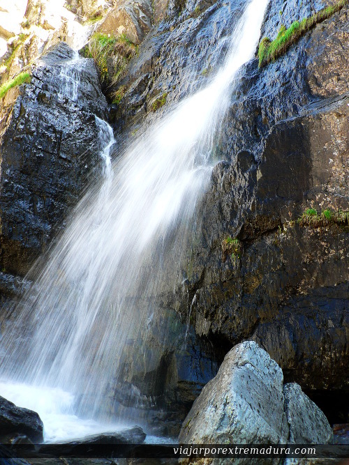Ruta del Chorro de la Meancera