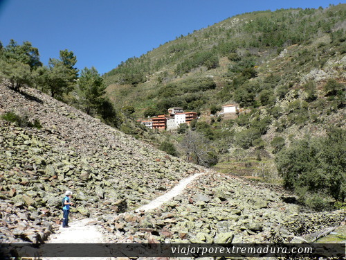 Ruta del Chorro de la Meancera