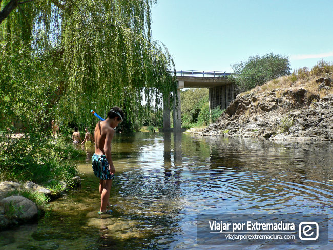 Piscina natural de Abadía, cerca de Hervás