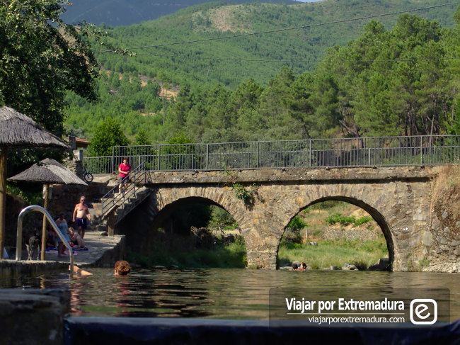 Piscina natural de Horcajo